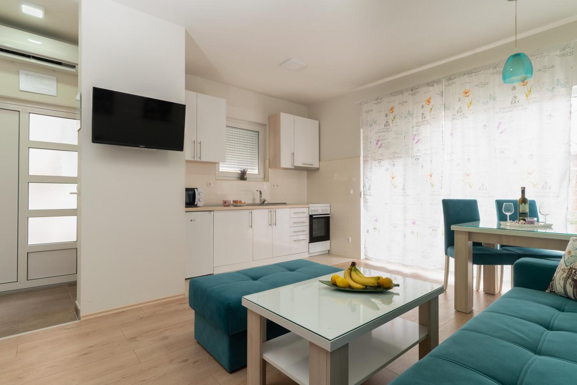 Pure Sky Apartments - With Pool Mostar Dış mekan fotoğraf
